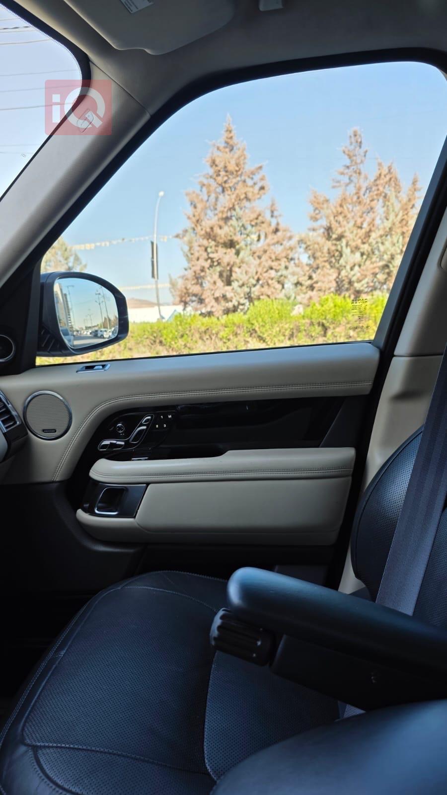 Land Rover Range Rover Vogue